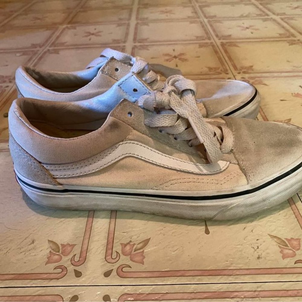 Beige Vans size 5 womens